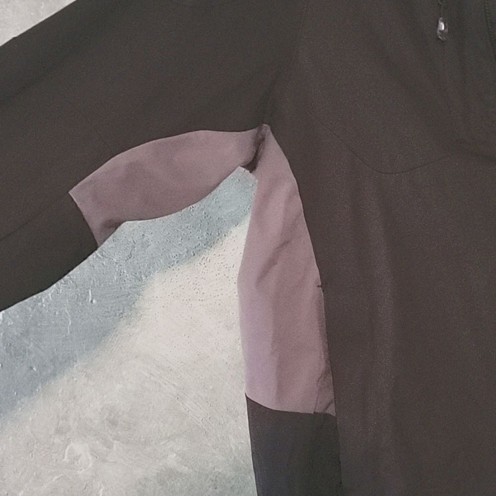 Ralph Lauren performance jacket - Picture 2 of 3